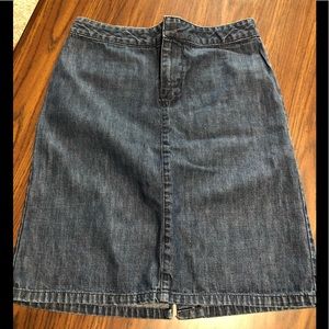 OLD NAVY DENIM SKIRT SIZE 2 - #0220-052019TR